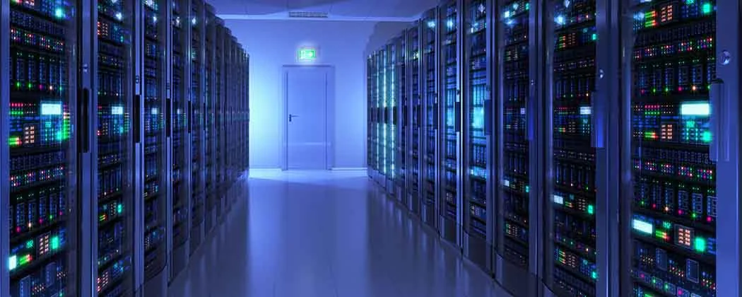 Infrastructure — thiết kế hạ tầng mạng, máy chủ, clustering và cân bằng tải